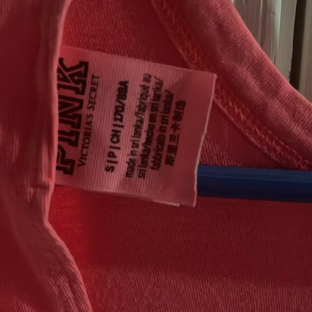 Pink top - Picture 6 of 6